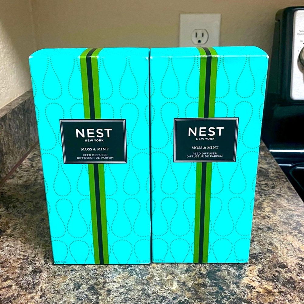 NEW SET OF TWO - NEST Fragrances - Moss and Mint Reed Diffusers, 5.9oz each